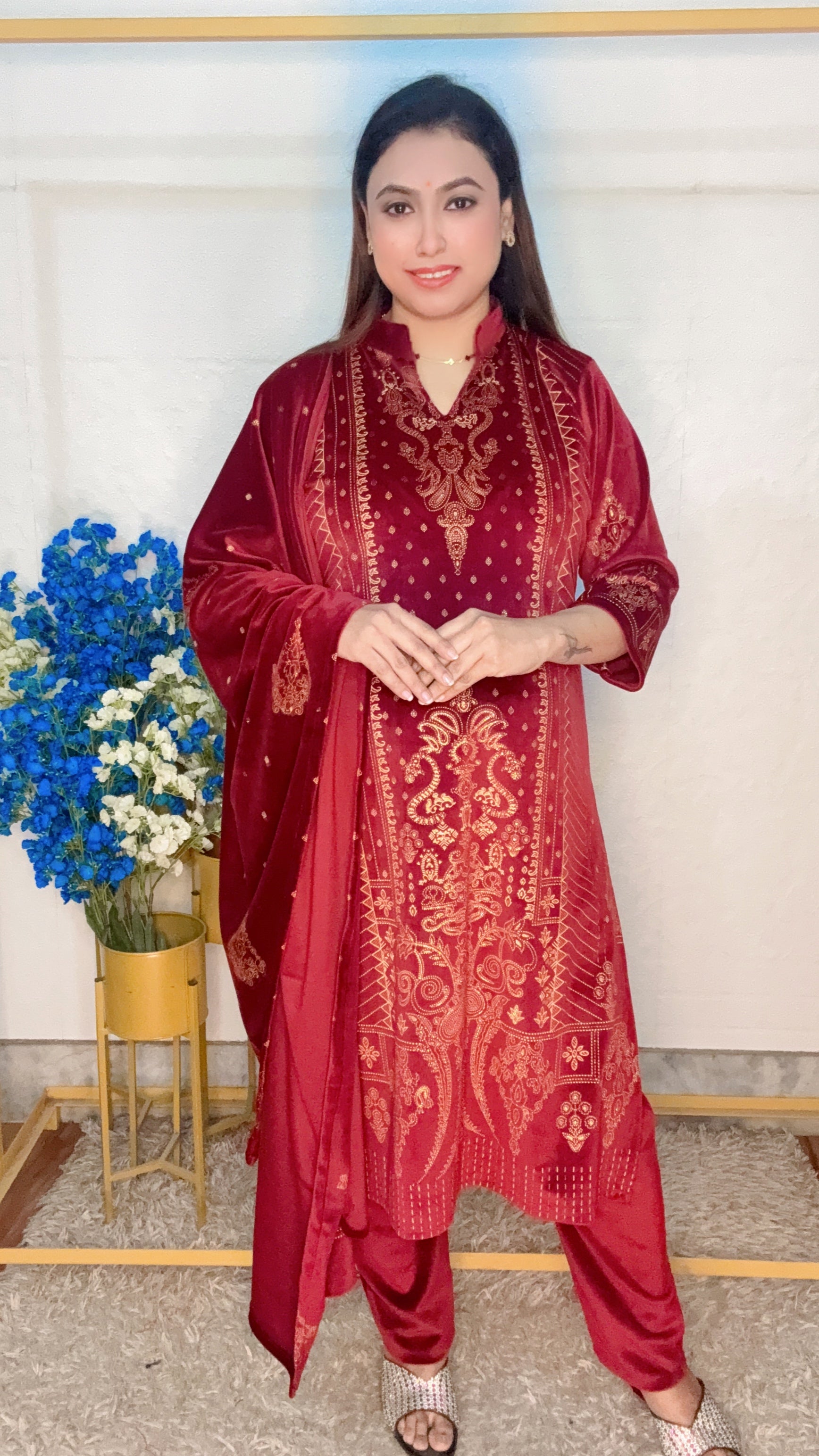 Soft Velvet Golden Print 3pcs Kurti Set