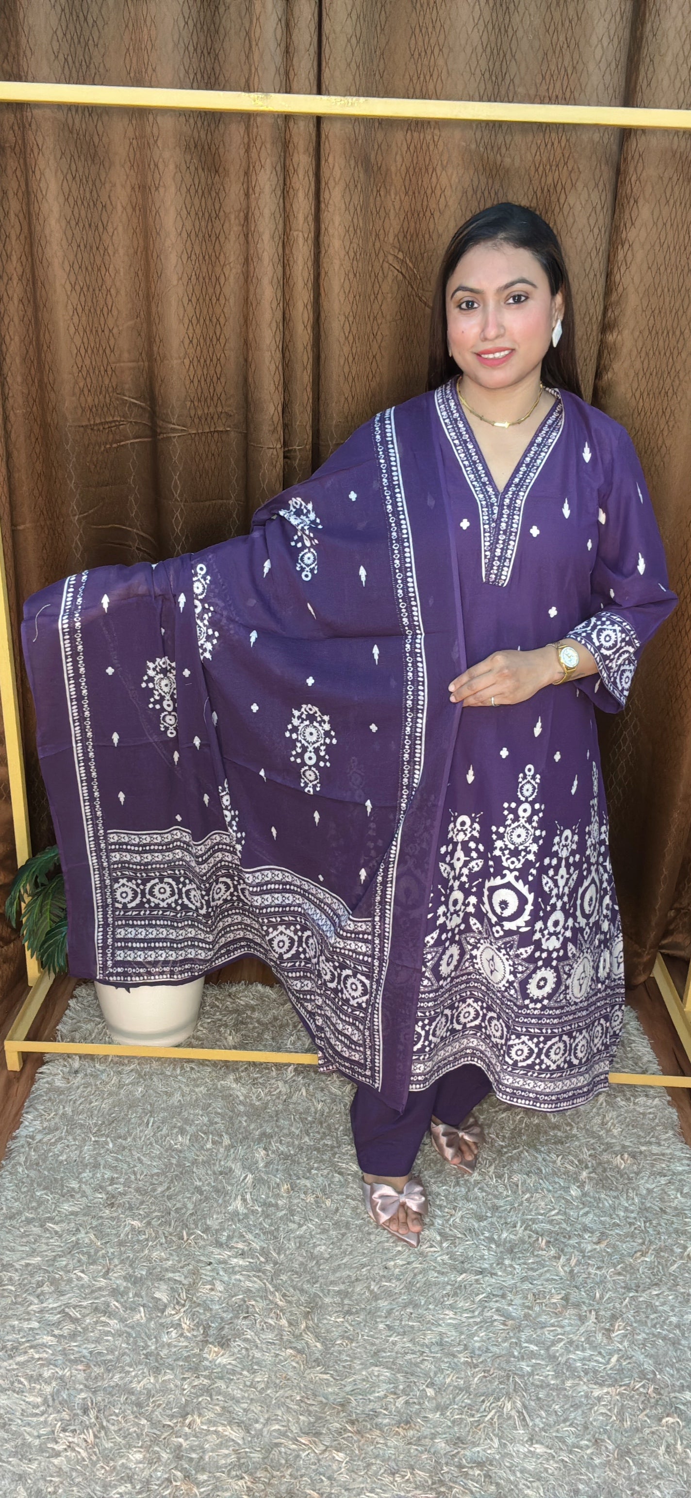 Ethnic Bloom V Neck Pure Cotton Suit Set With Digital Print