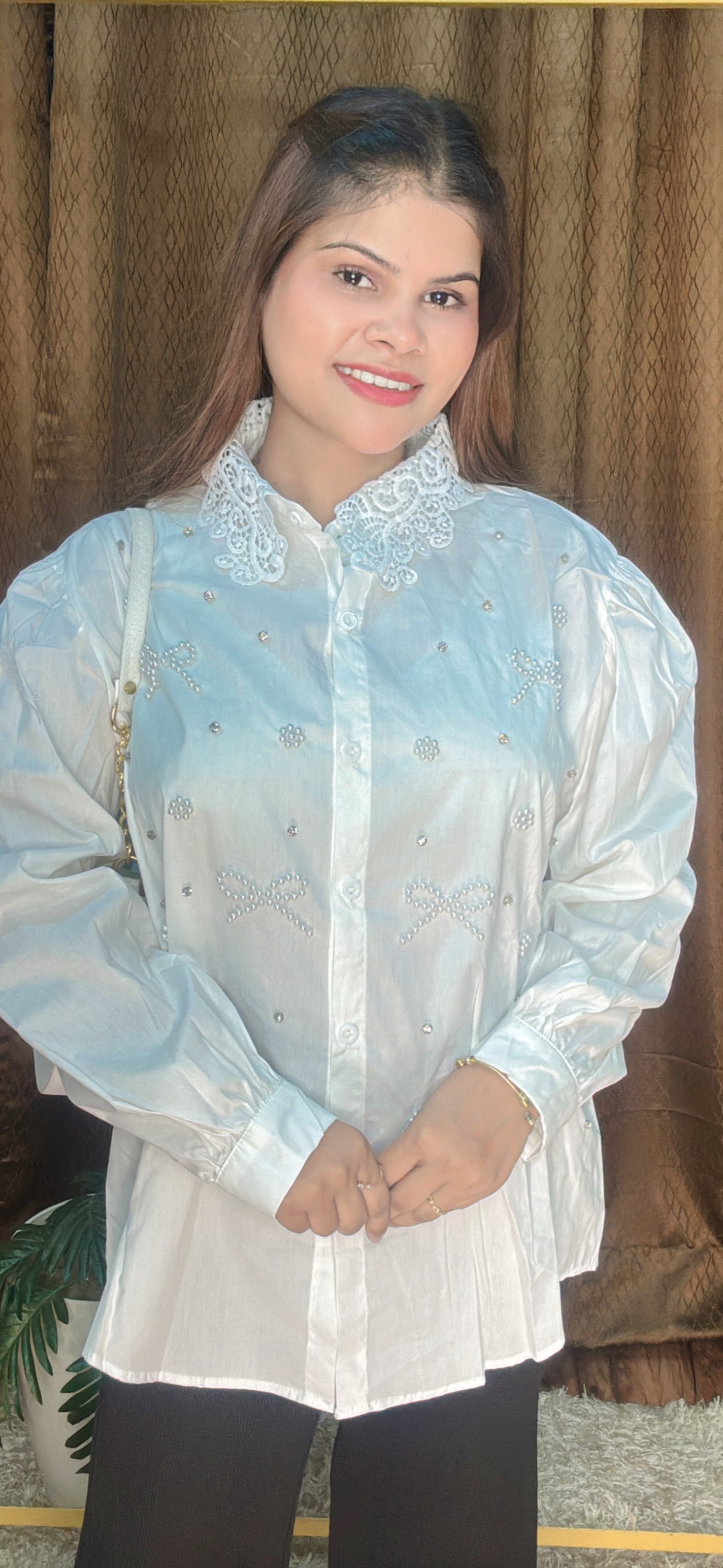 Bow Pearl And Stud Work Shirt With Crosia Lace Corler