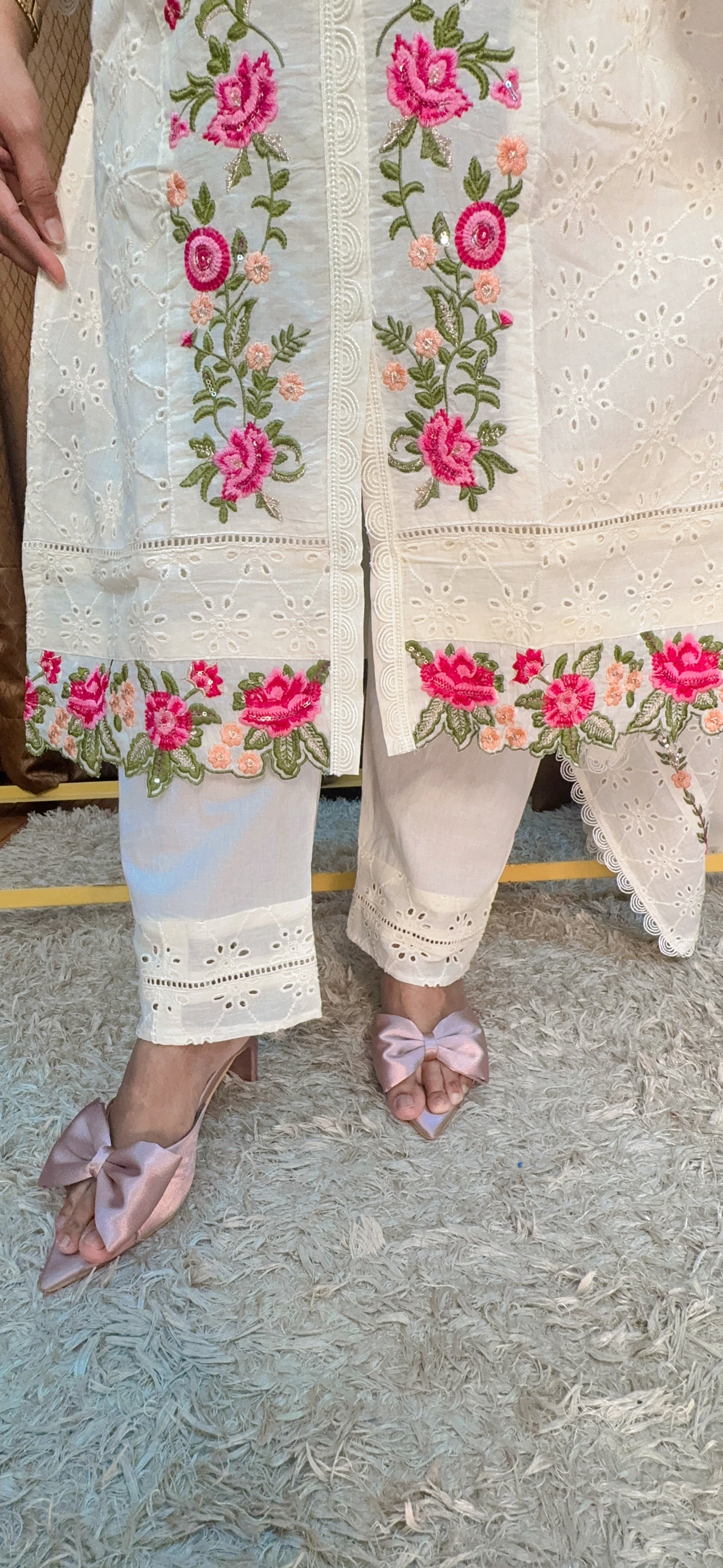 Gulabi Charm Ethnic Wear Suit