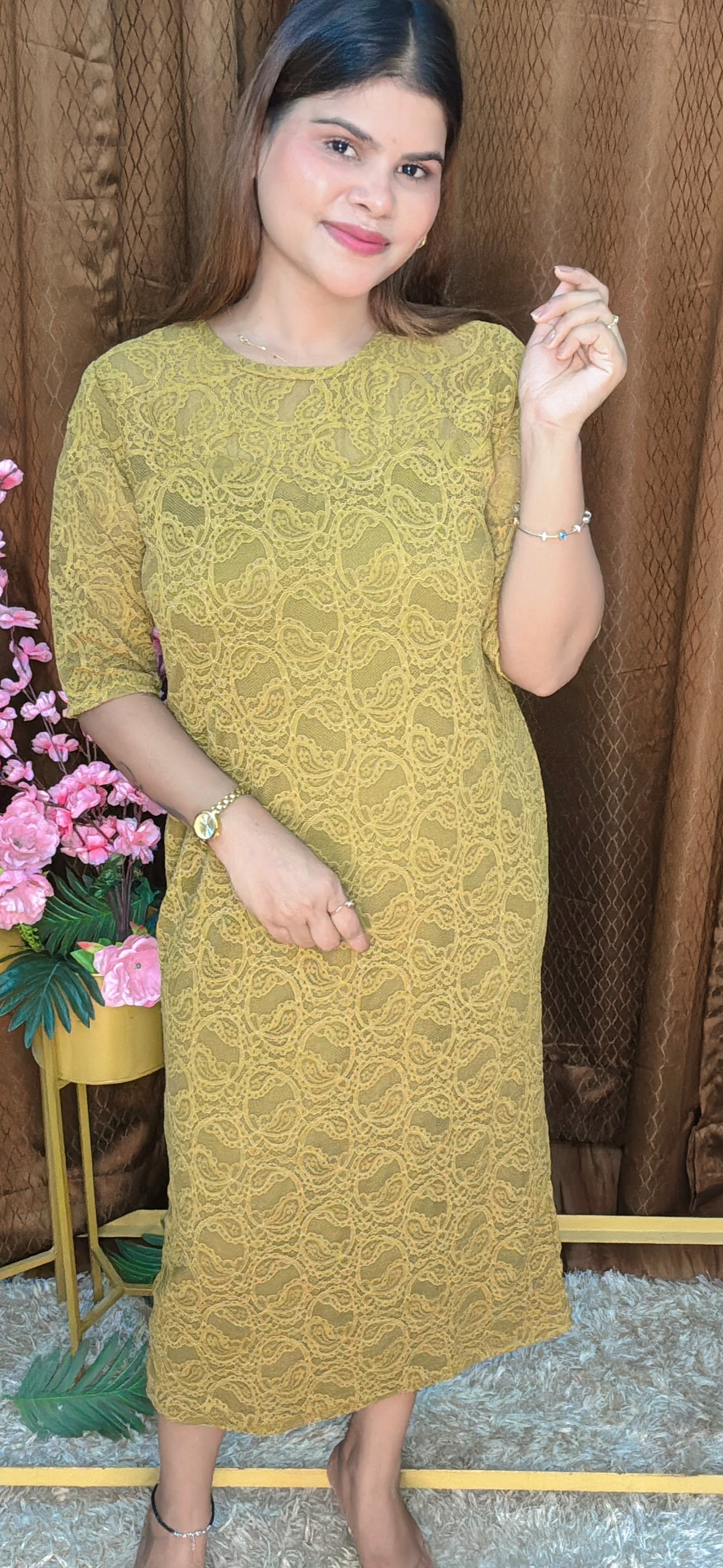 Elegant Lace Midi Dress