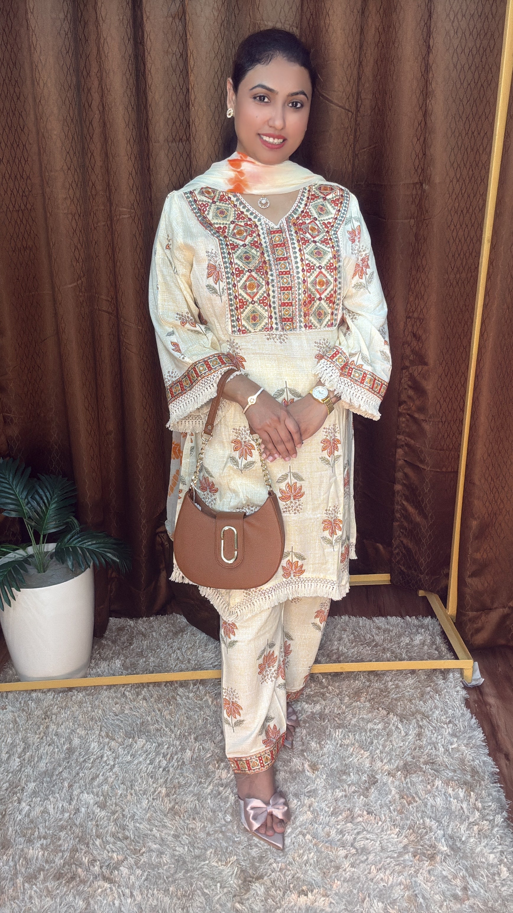 Ikkat Thread Work Suit Set With Shifon Dupatta