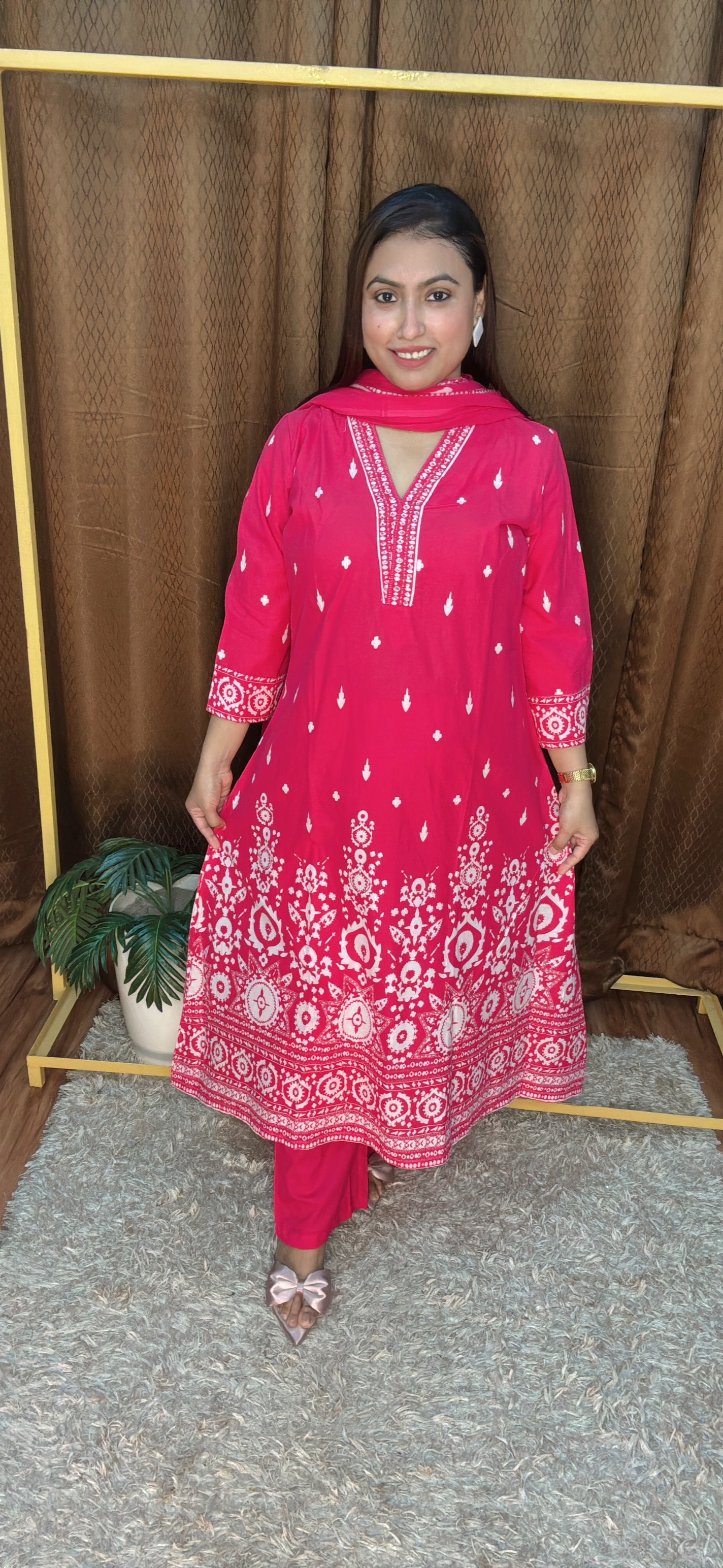 Ethnic Bloom V Neck Pure Cotton Suit Set With Digital Print