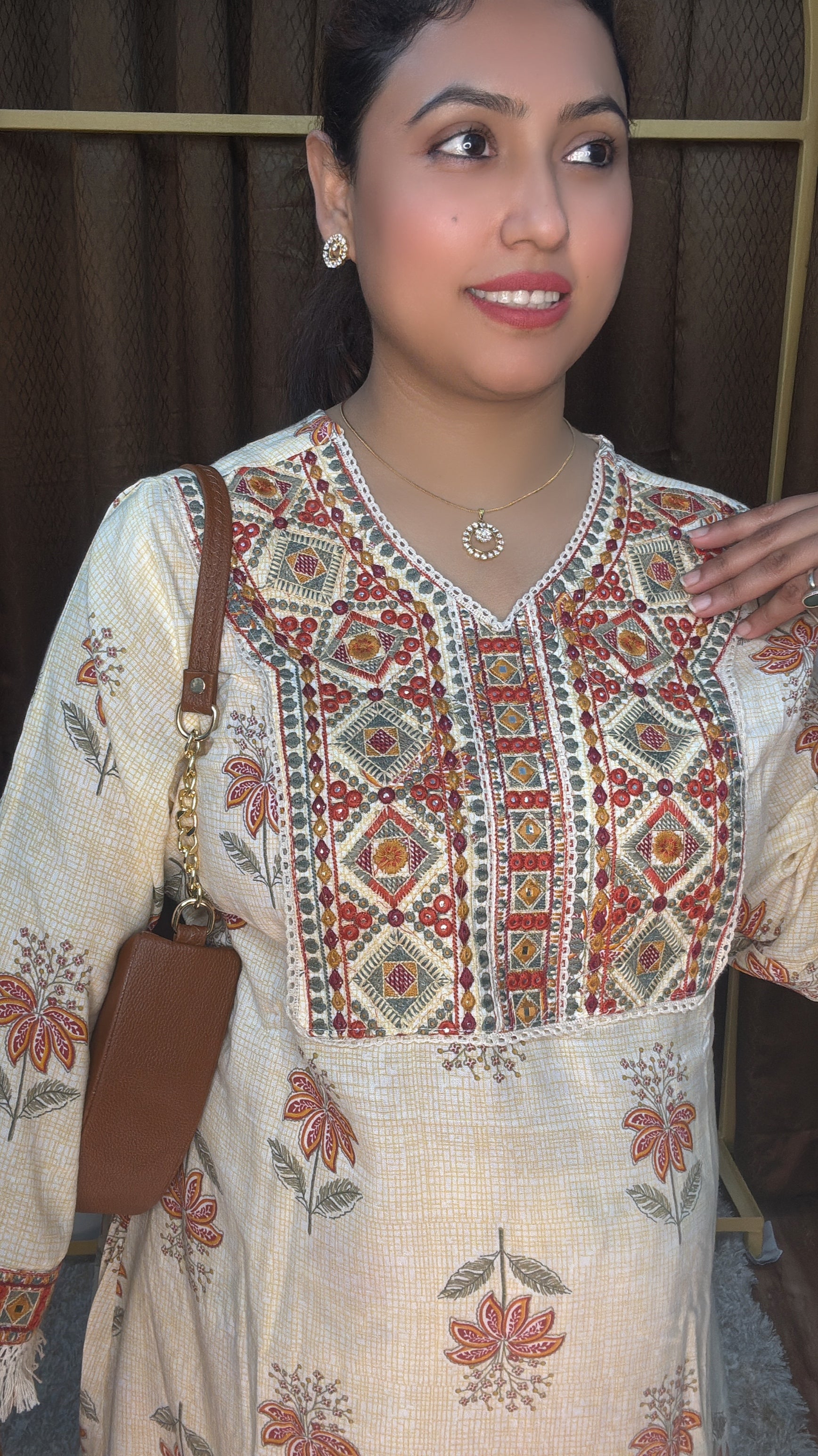 Ikkat Thread Work Suit Set With Shifon Dupatta