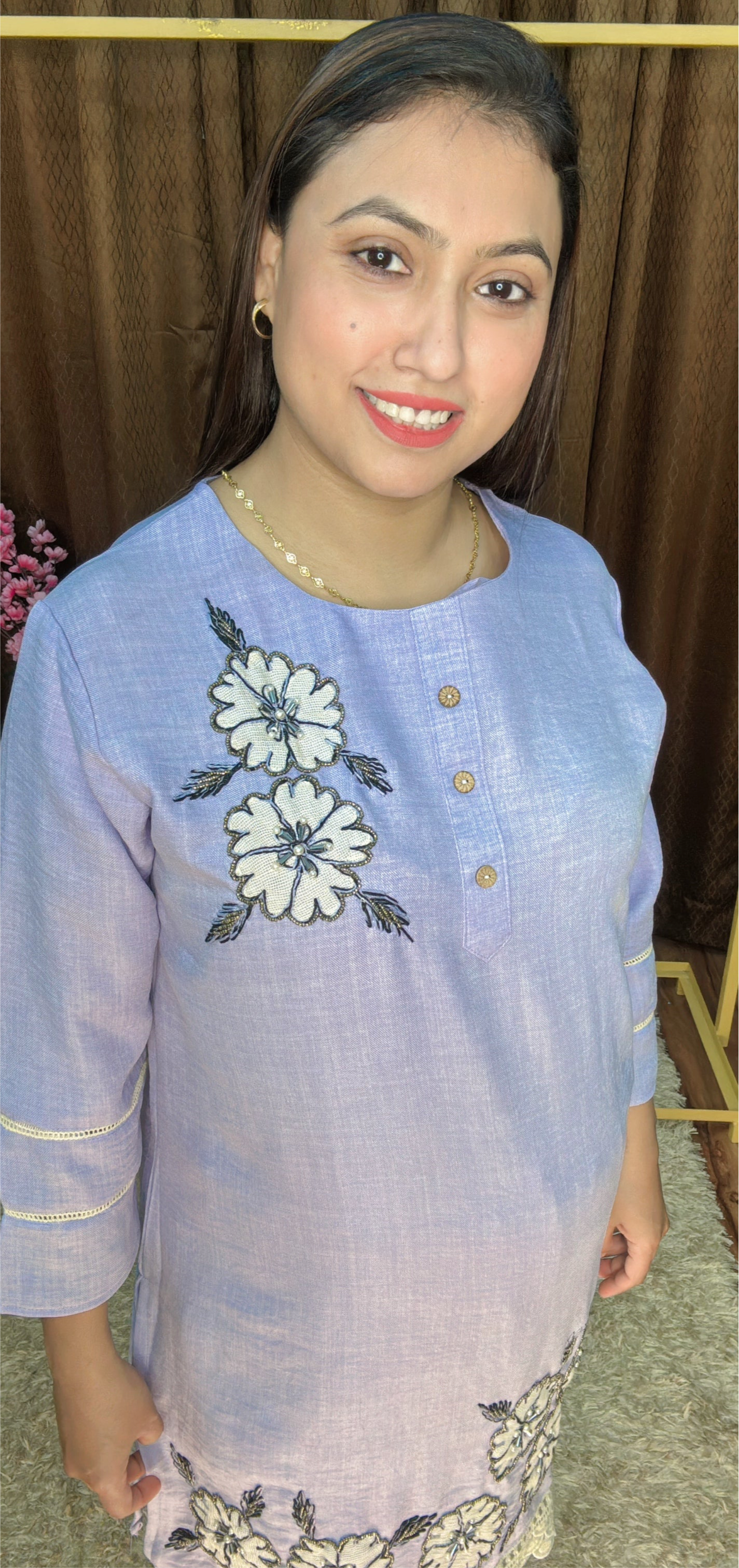 Elegant Floral Embroidered Kurta Set