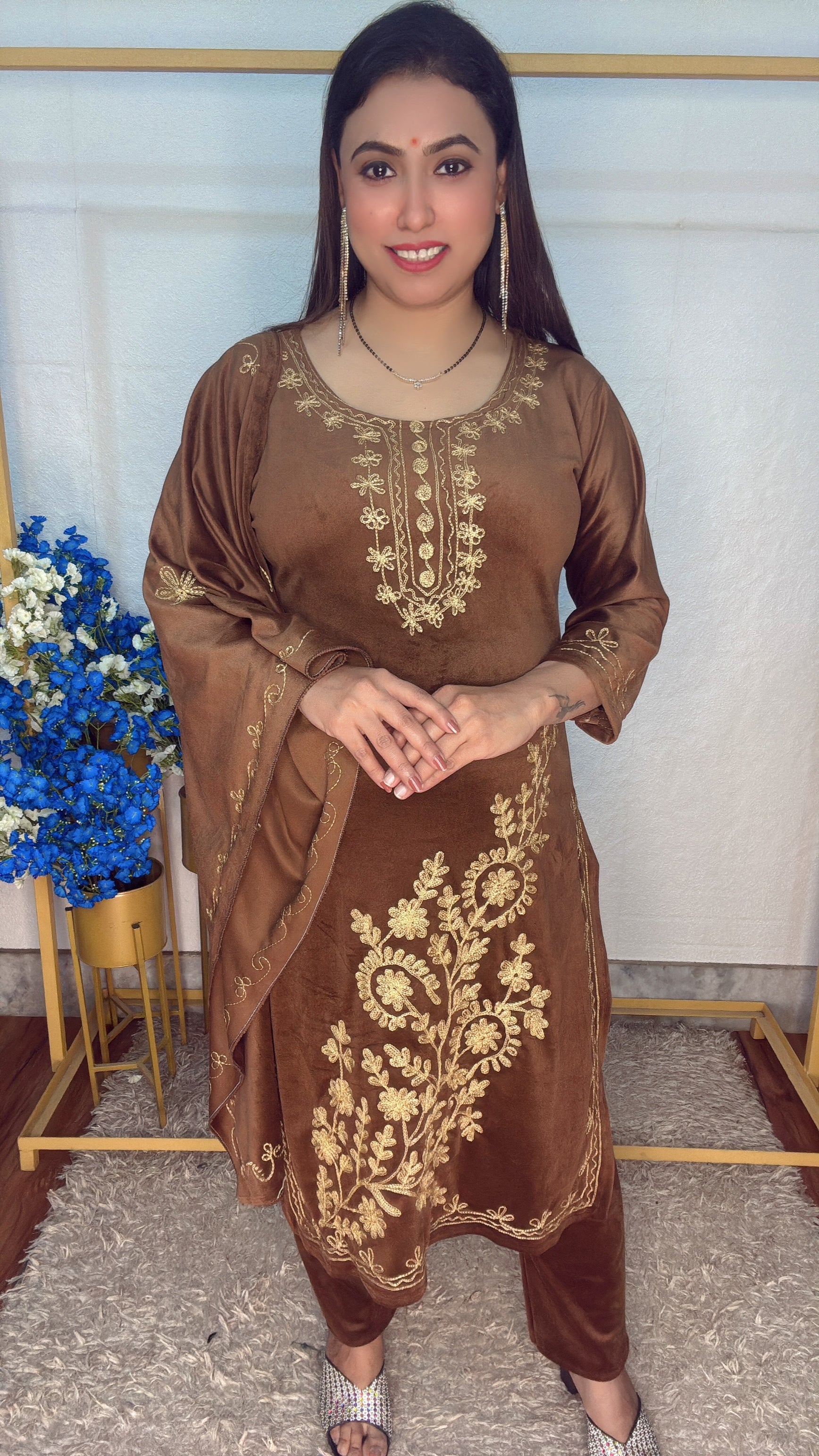 Velvet Threaded 3pcs suit