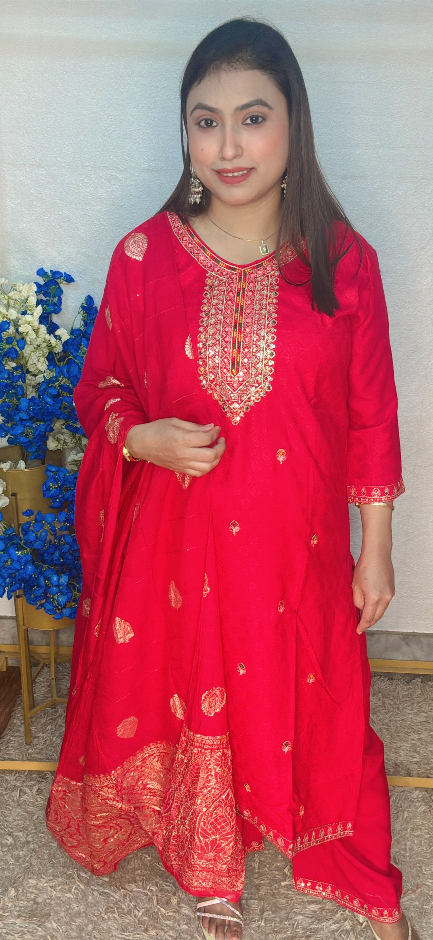 Red Raagini suit set