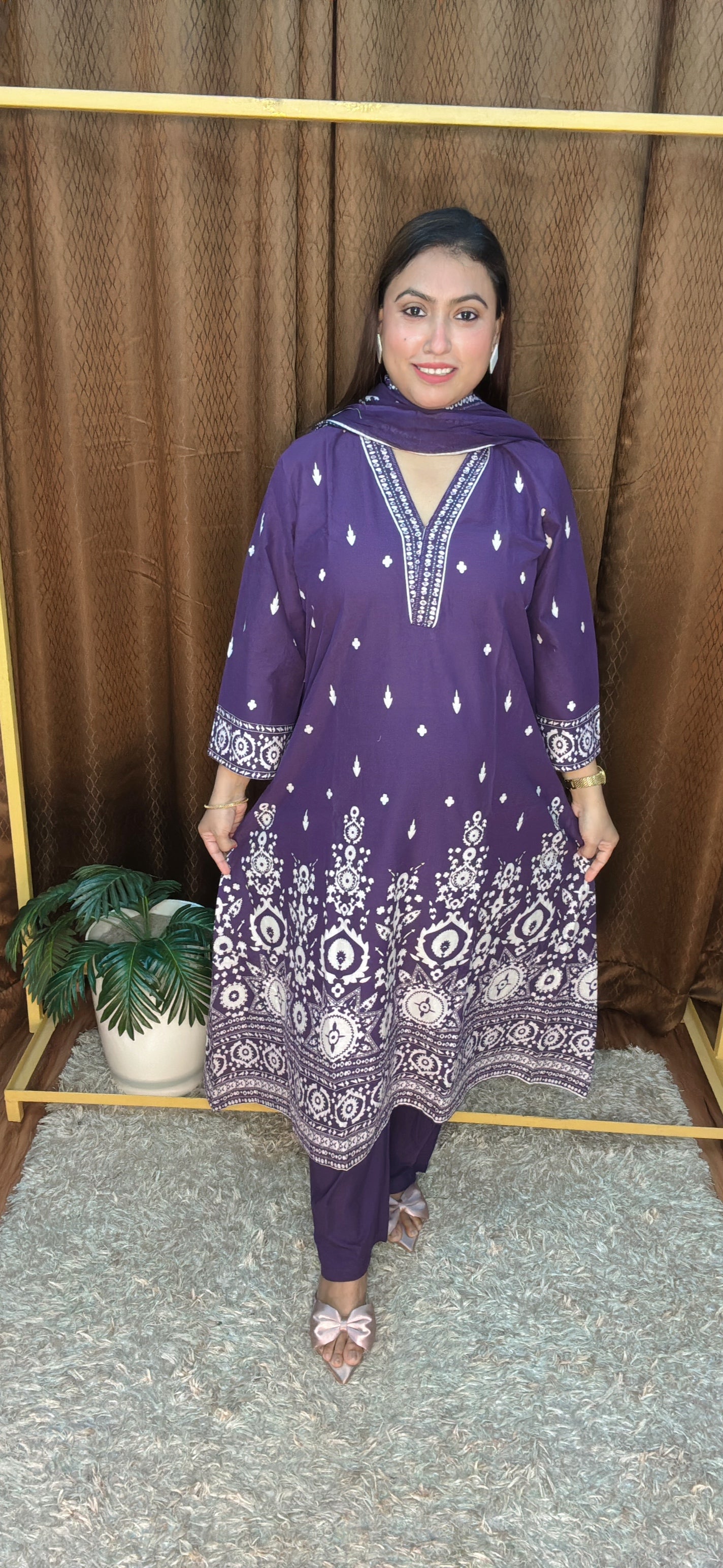 Ethnic Bloom V Neck Pure Cotton Suit Set With Digital Print