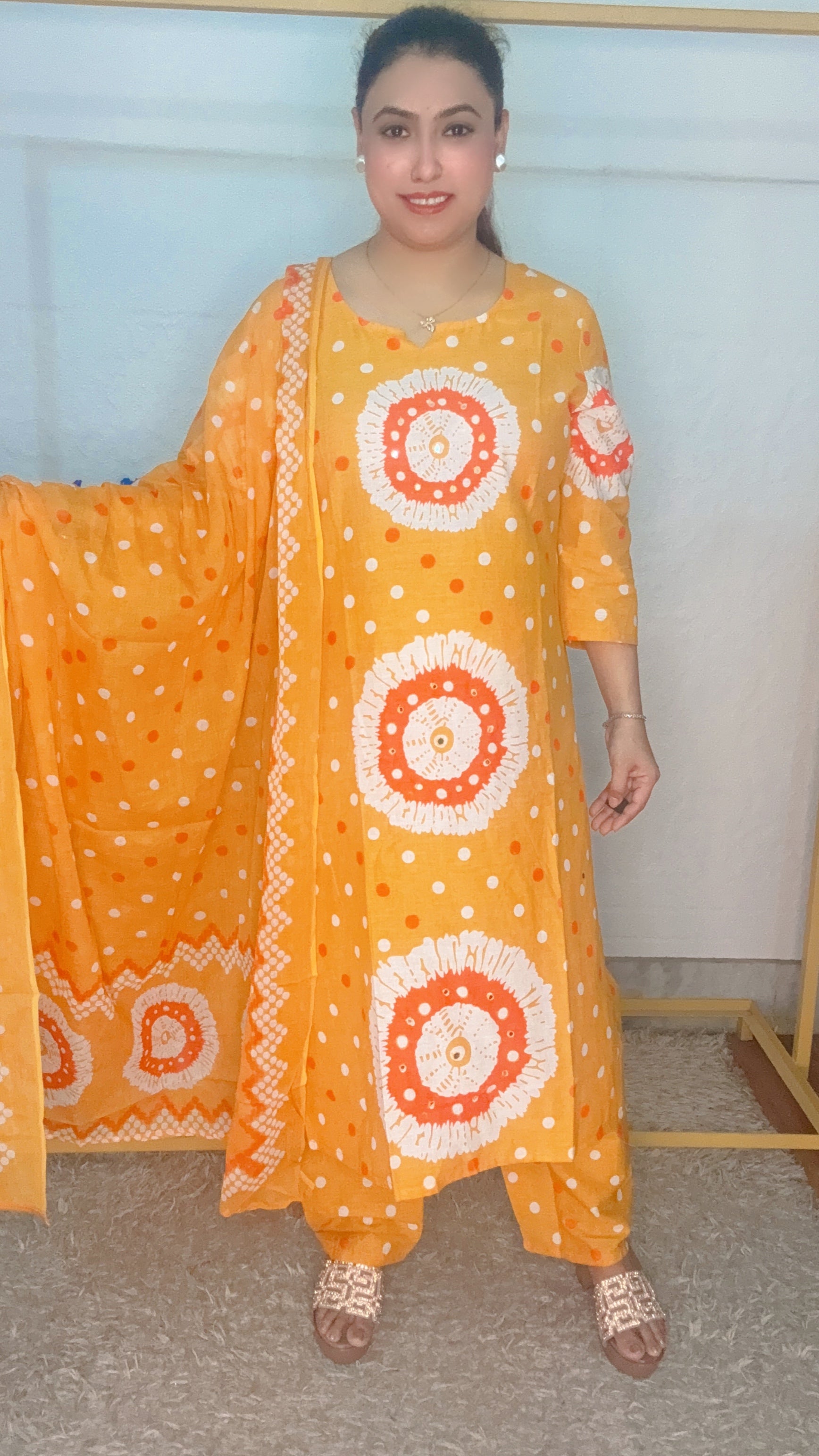 Small polka dots with rangoli printed pure cotton suit set