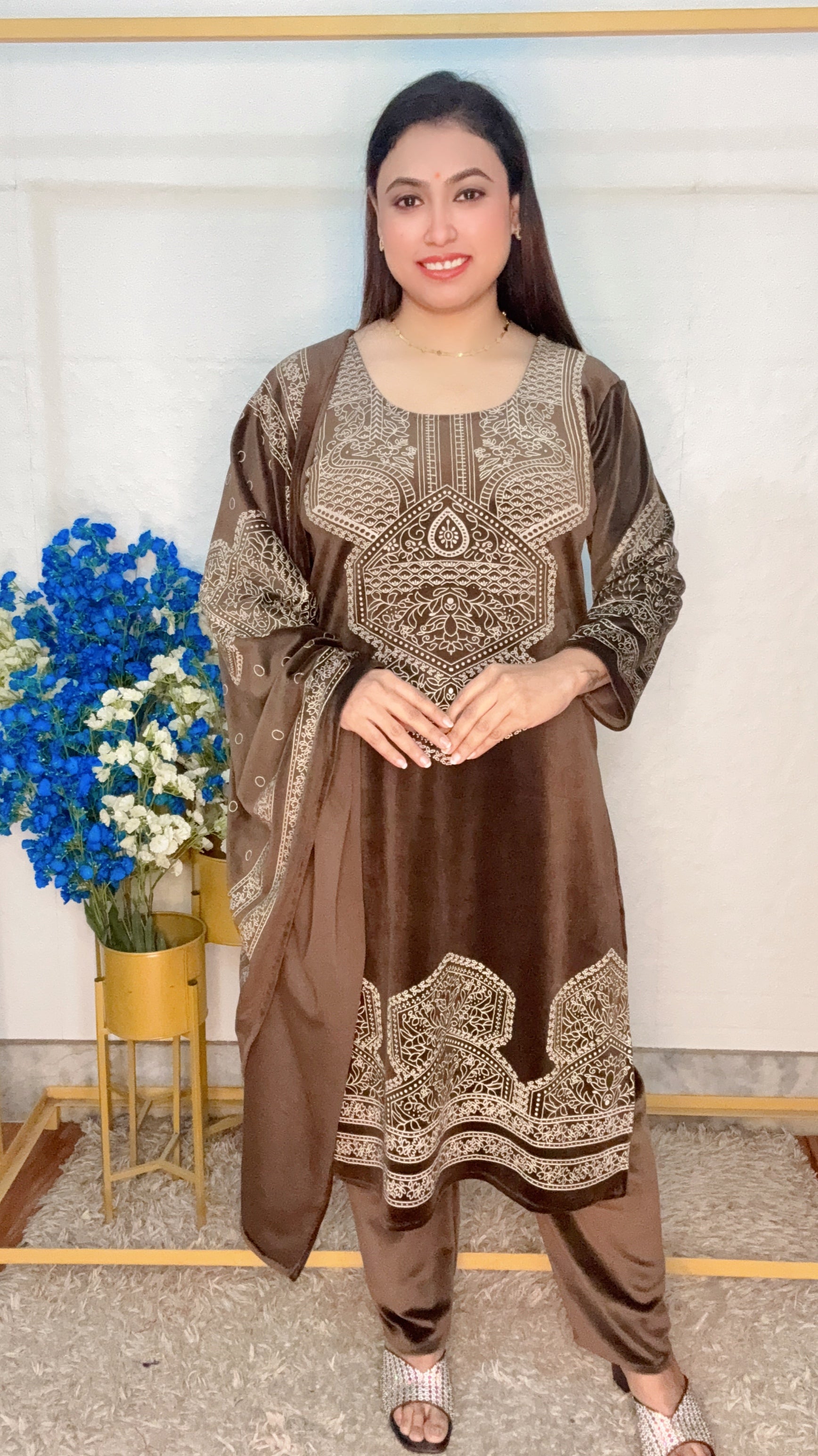 Soft Velvet Golden Print 3pcs Kurti Set