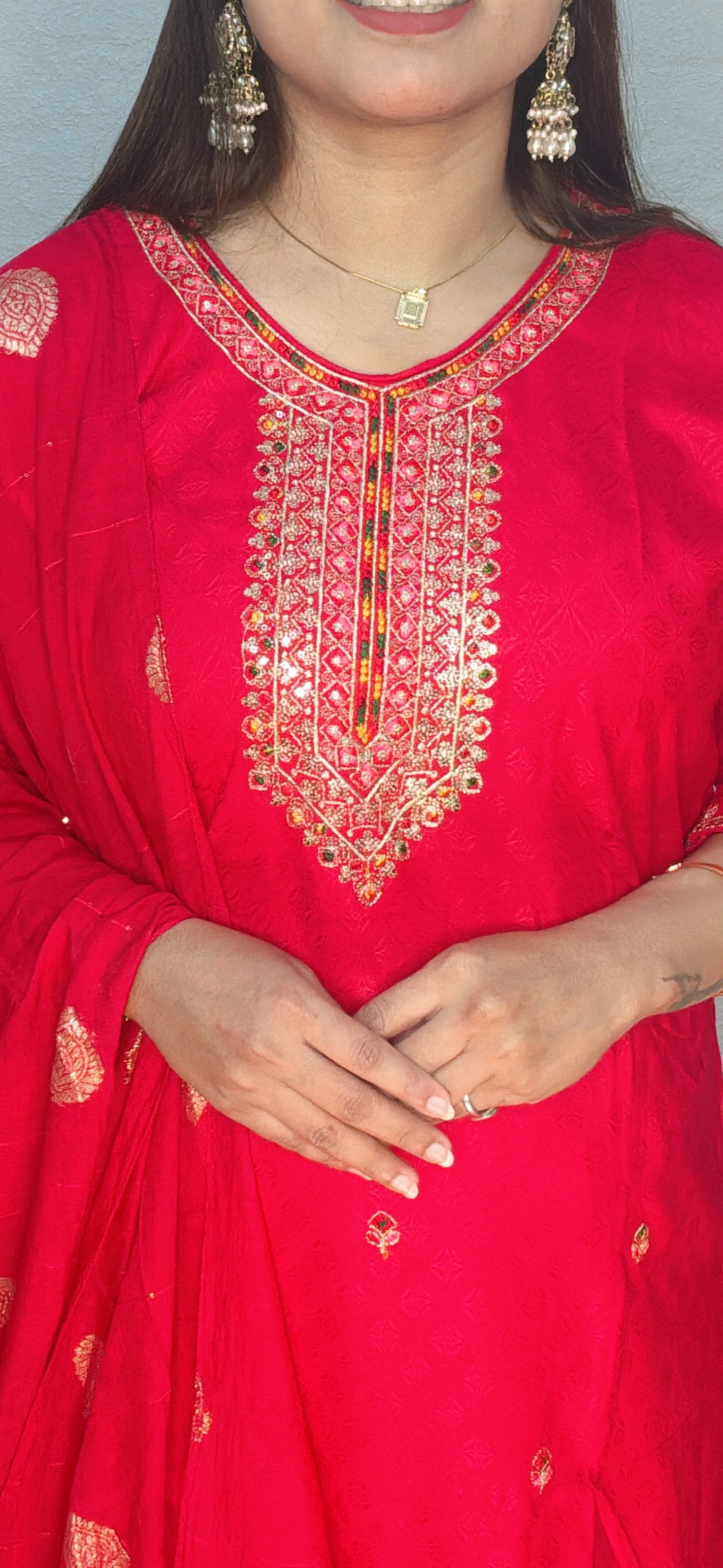 Red Raagini suit set