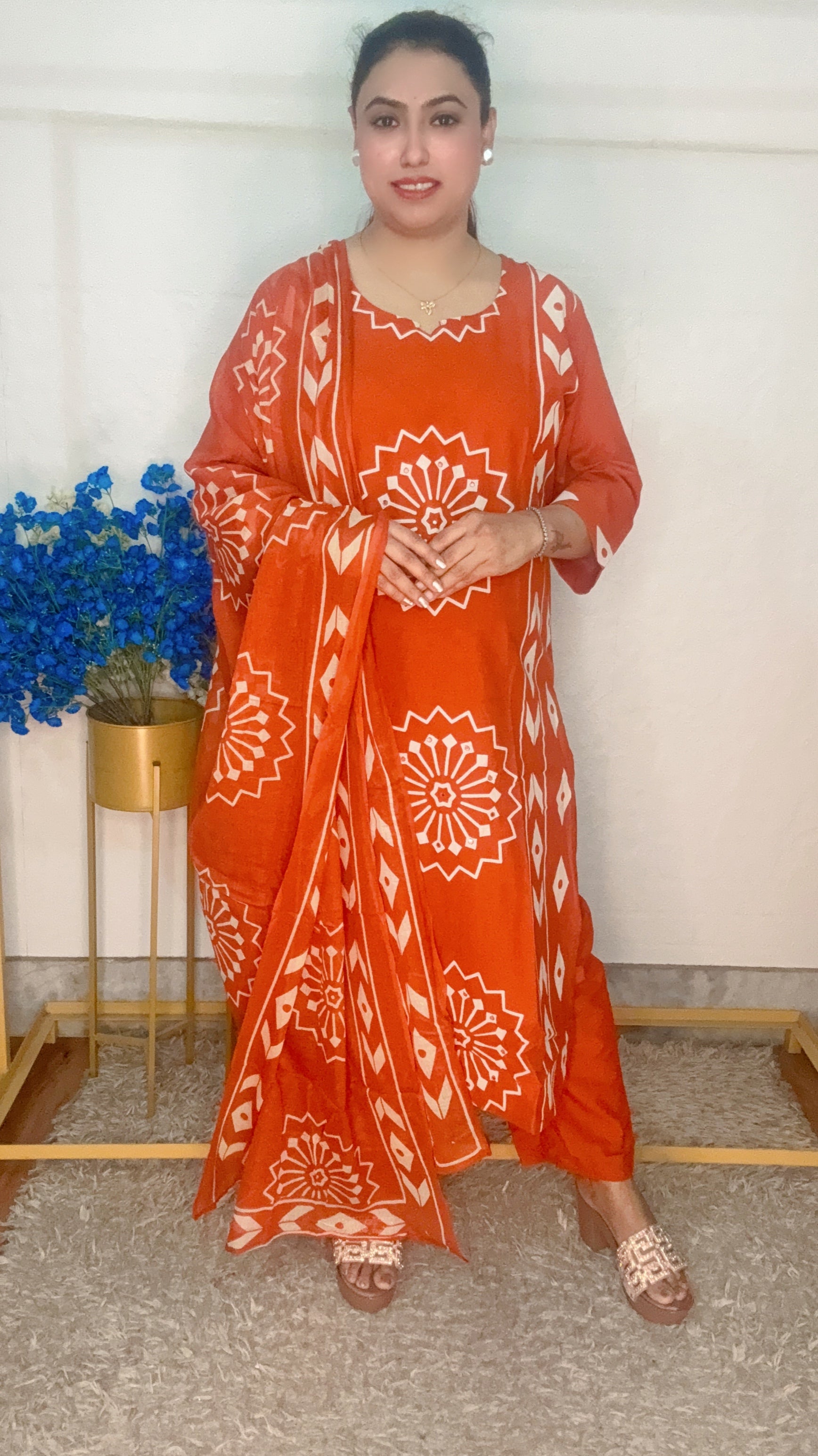 Big Rangoli printed pure cotton suit set