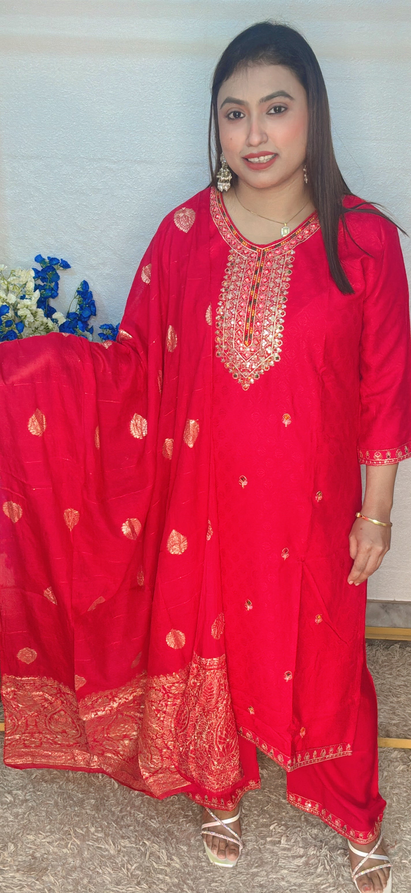 Red Raagini suit set