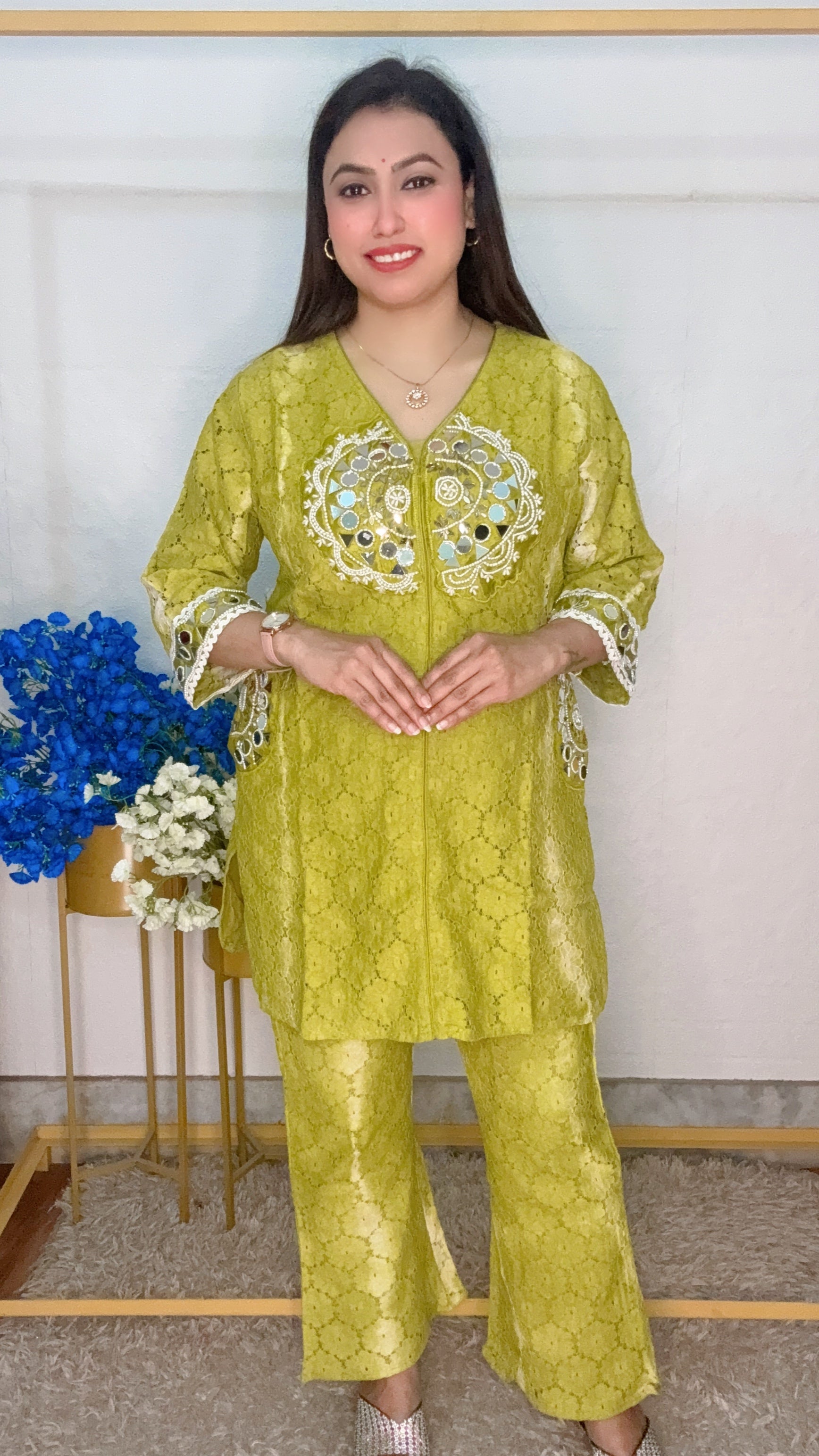 Croatia Net Mirror Work Cordset