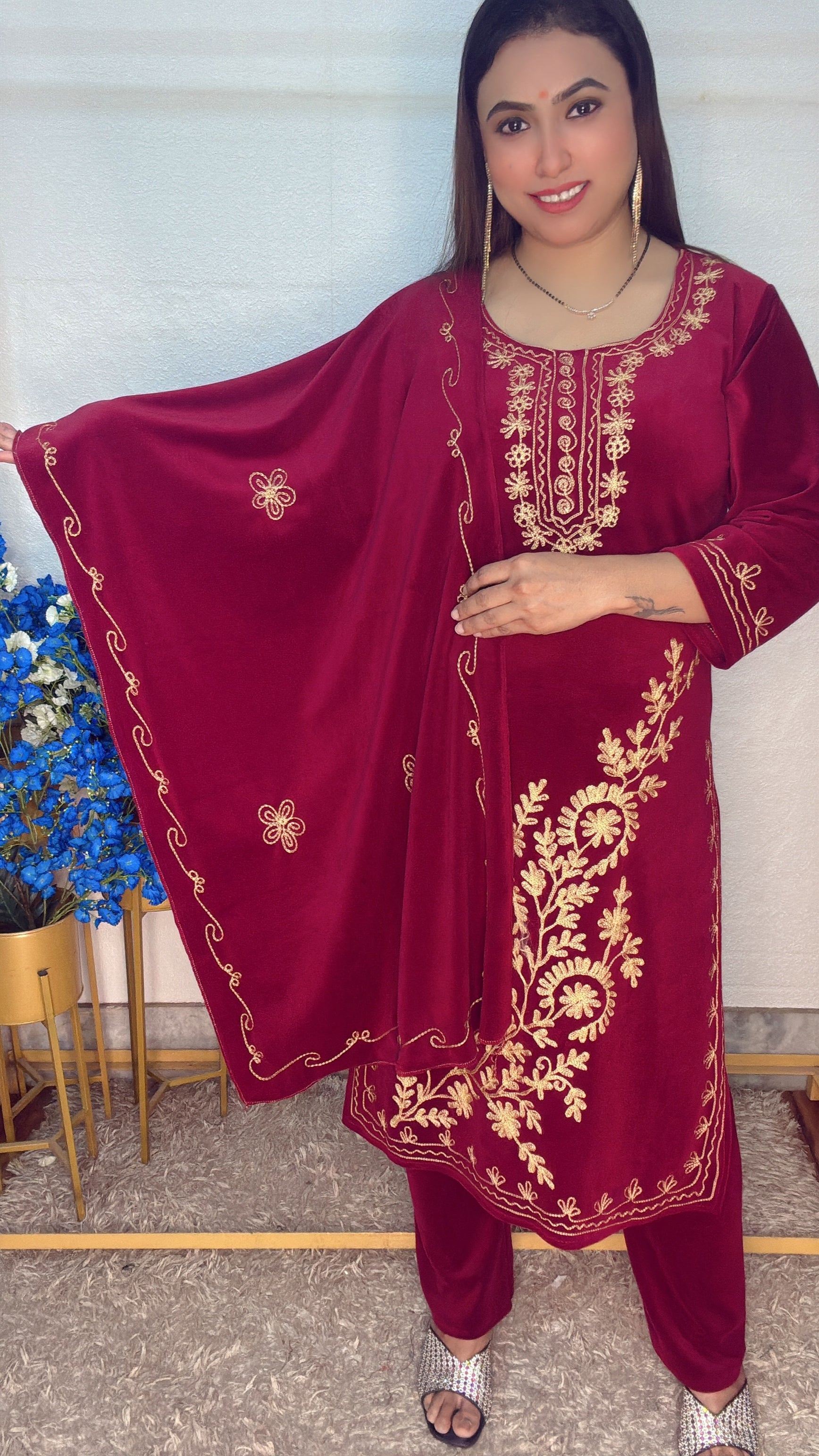 Velvet Threaded 3pcs suit