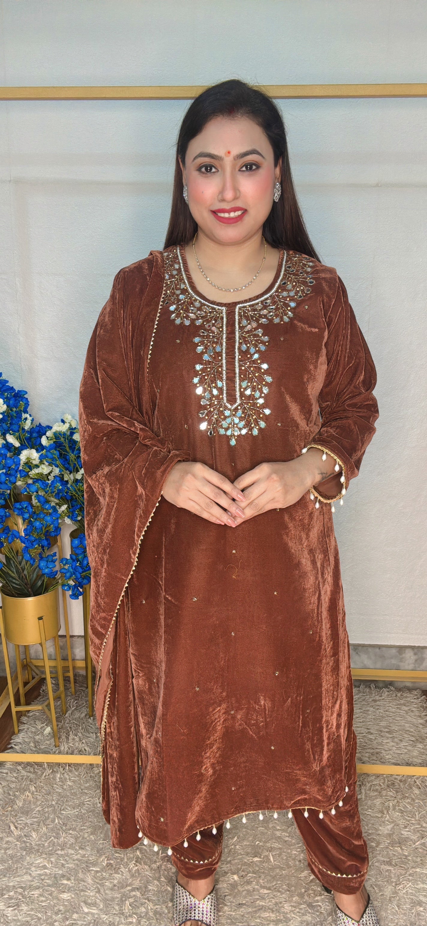 Mirror Work Velvet 3pcs Suit