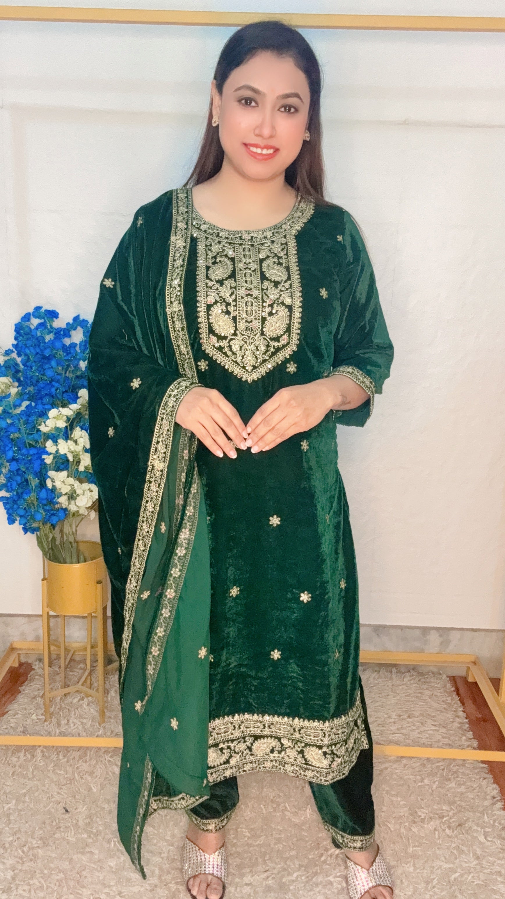 Zari Work Pure Velvet 3pcs Kurti set