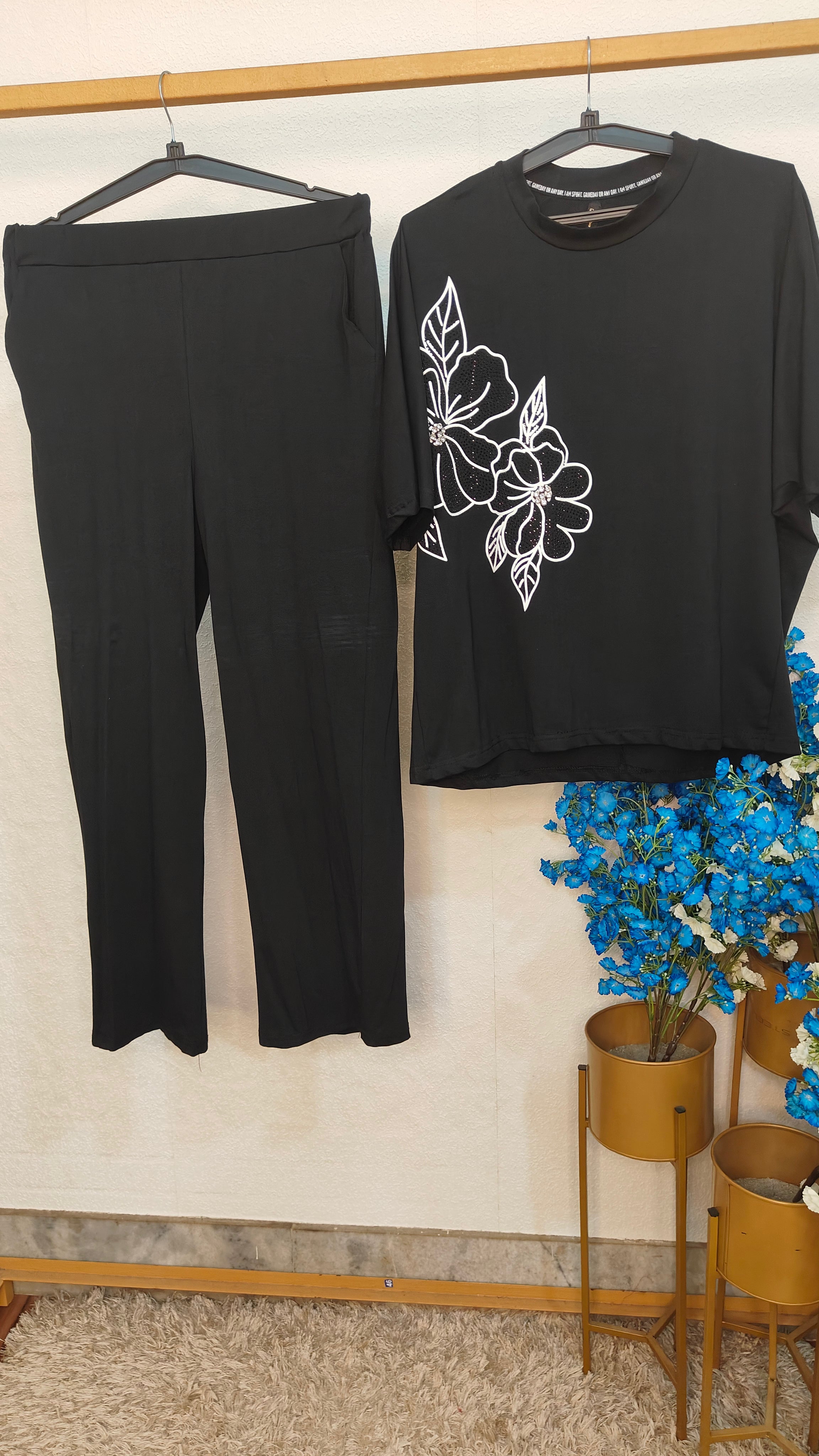 Side Flower Design With Servoski Work Cord set